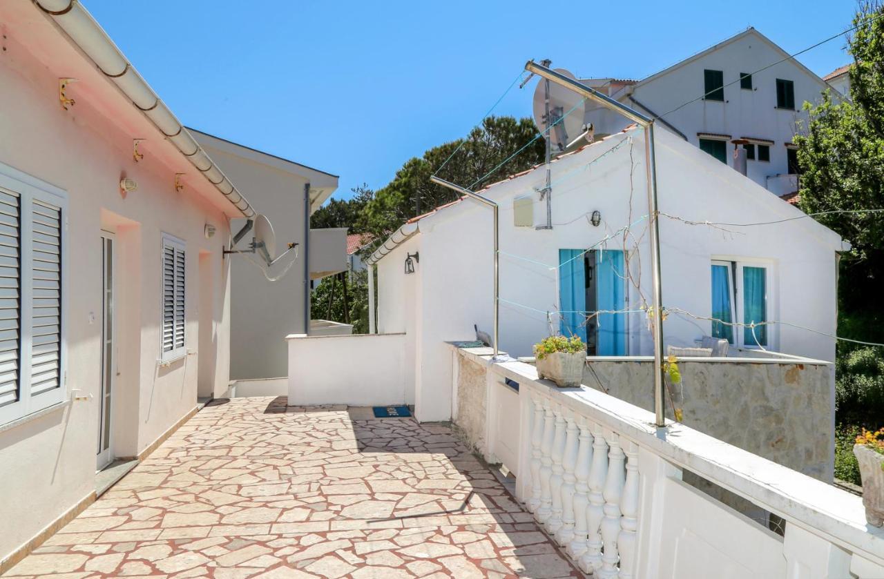 Apartmani Ria2 Pag Pag Town Extérieur photo