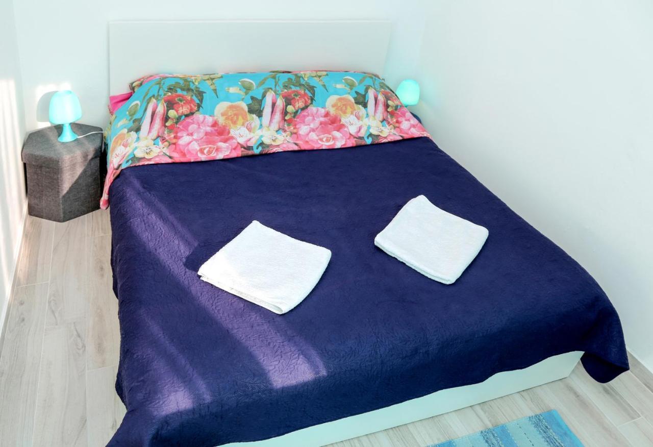 Apartmani Ria2 Pag Pag Town Extérieur photo