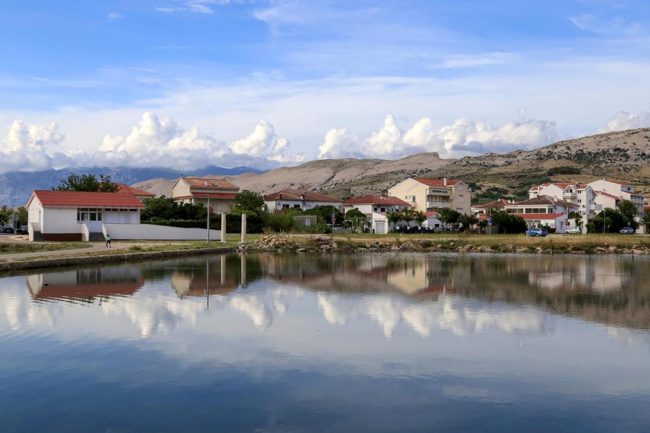 Apartmani Ria2 Pag Pag Town Extérieur photo