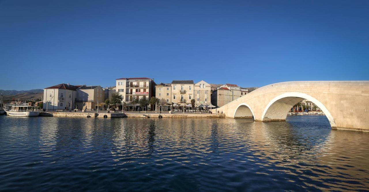 Apartmani Ria2 Pag Pag Town Extérieur photo