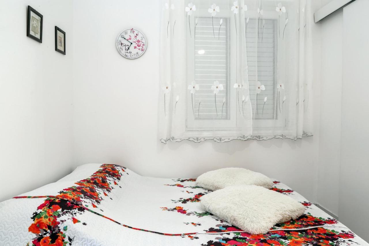 Apartmani Ria2 Pag Pag Town Extérieur photo